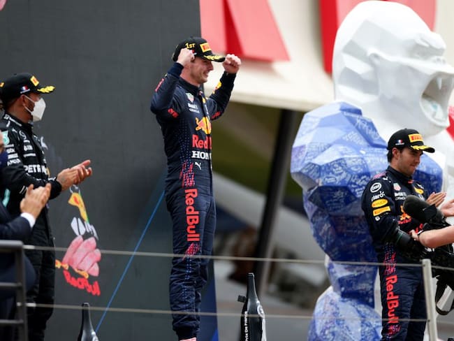 En el GP de Francia, Verstappen se vuelve a imponer ante Hamilton
