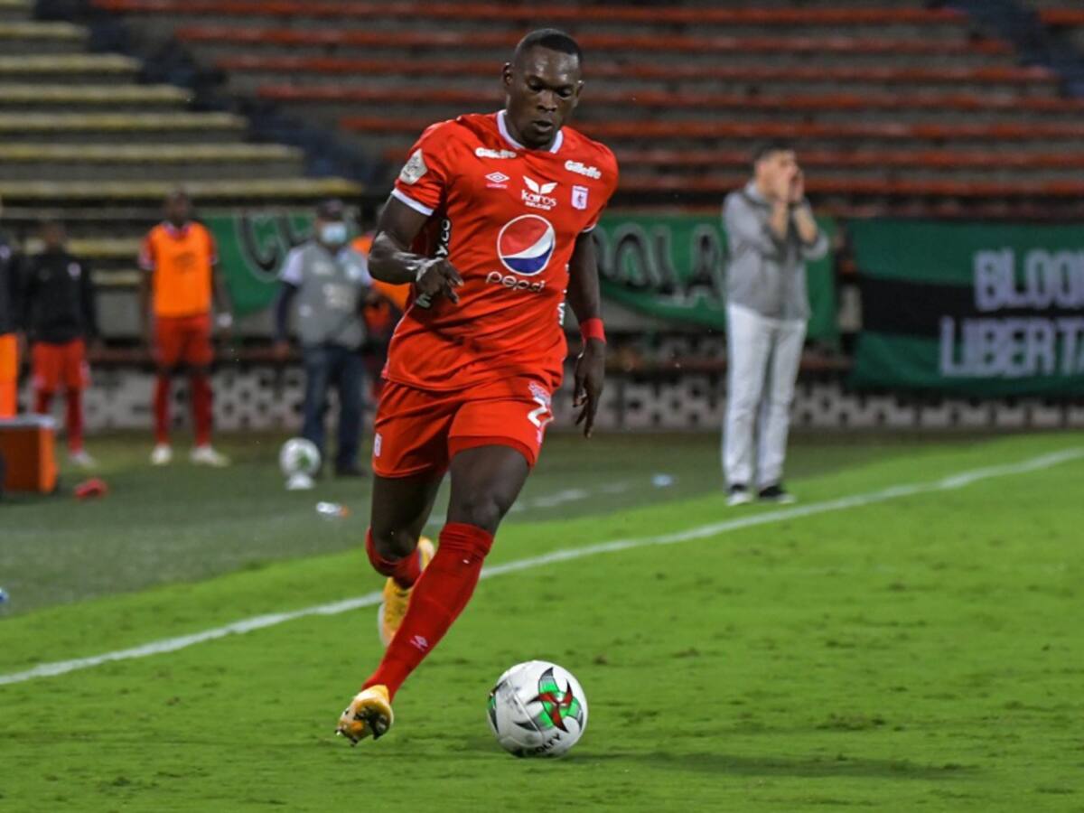 Diber Cambindo: "Es un honor que me comparen con Duván Zapata"