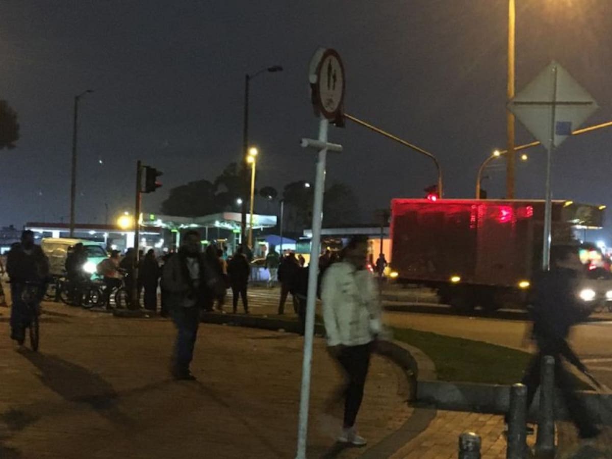 Carreteros y comerciantes protestan en Corabastos