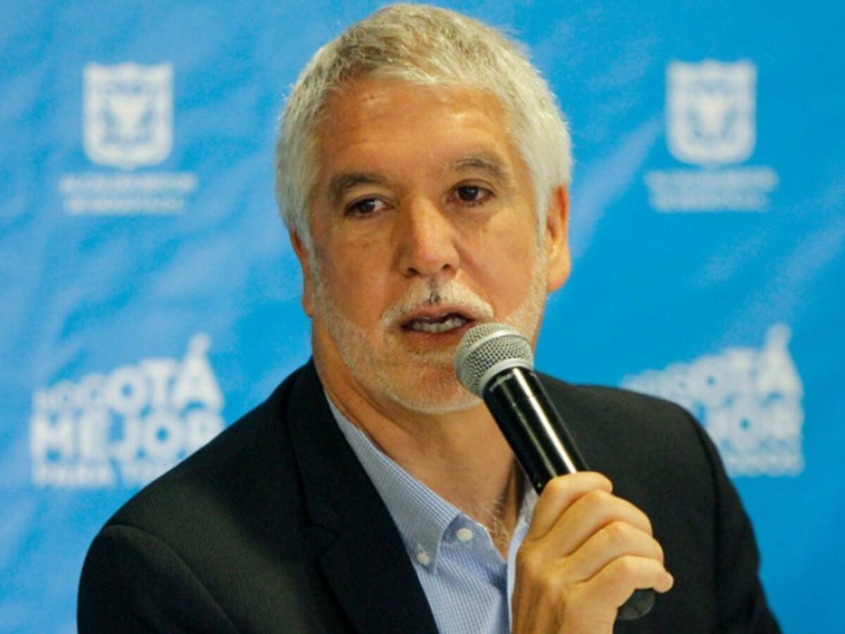 Tren ligero como el que se estudia desde Facatativá es bienvenido a Bogotá: Peñalosa