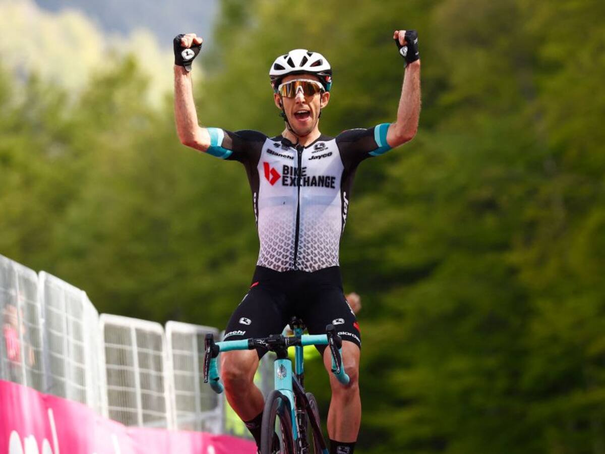 Giro de Italia: Yates descontó tiempo y Egan supo defender la Maglia Rosa