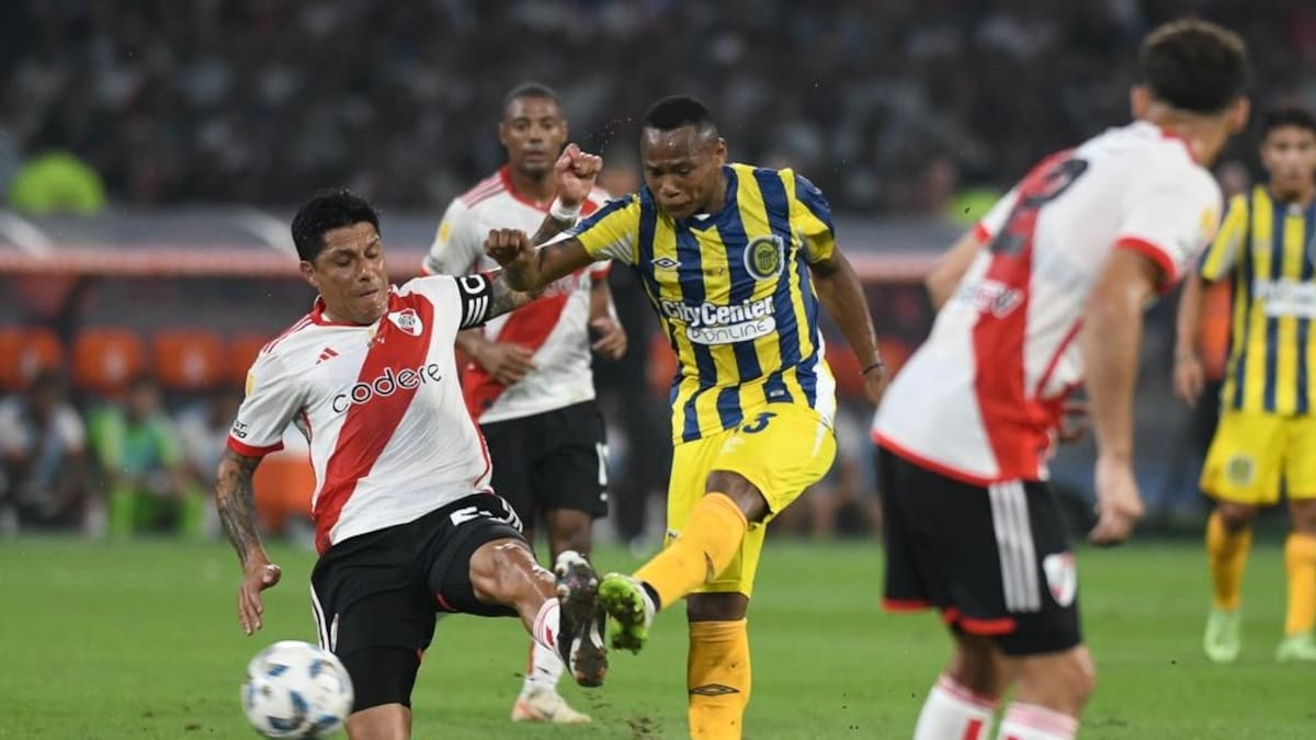 Jaminton Campaz, expulsado en el título del River Plate de Borja ante Rosario Central