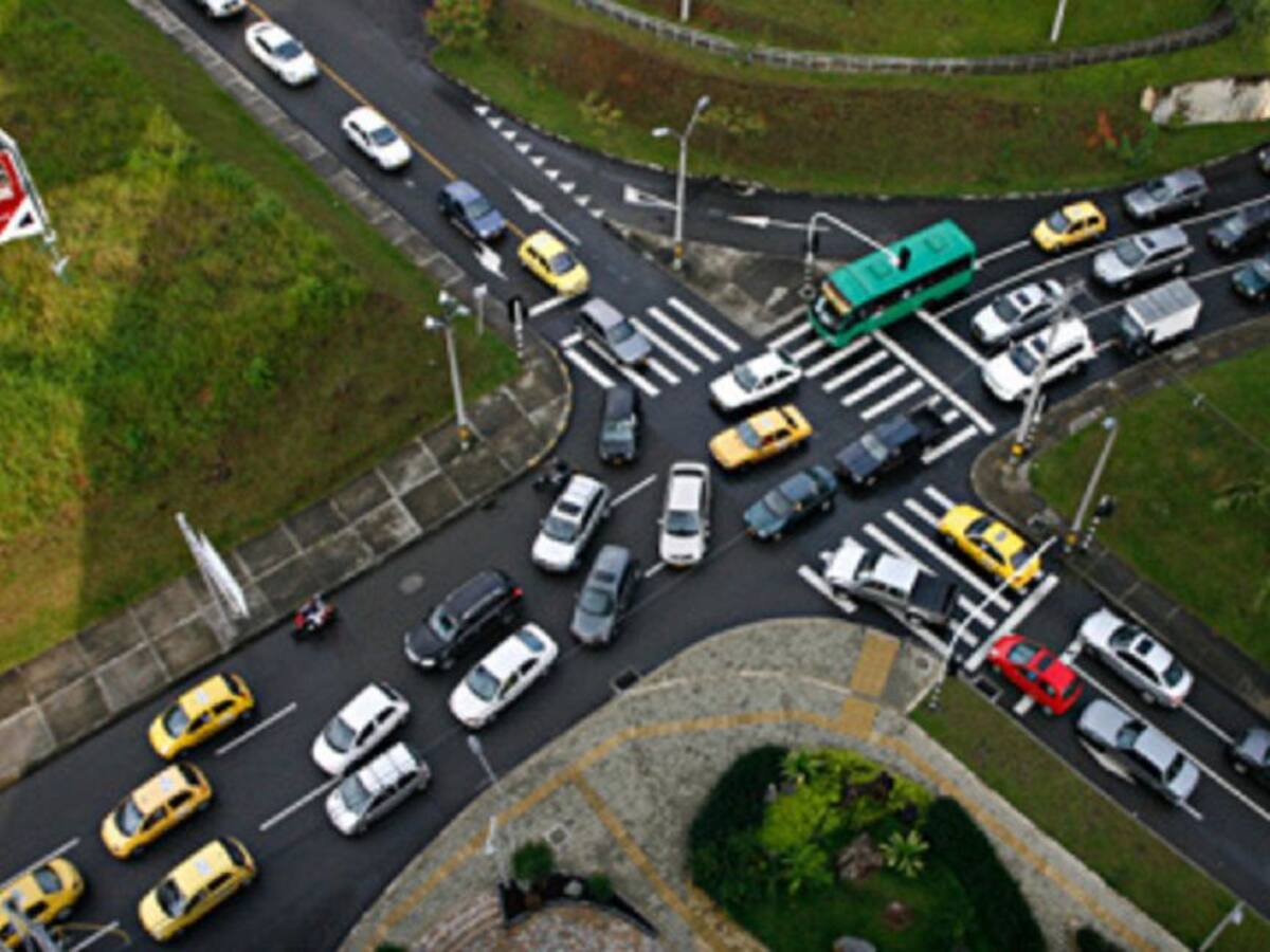 El Área Metropolitana propone un pico y placa vehicular de un solo dígito