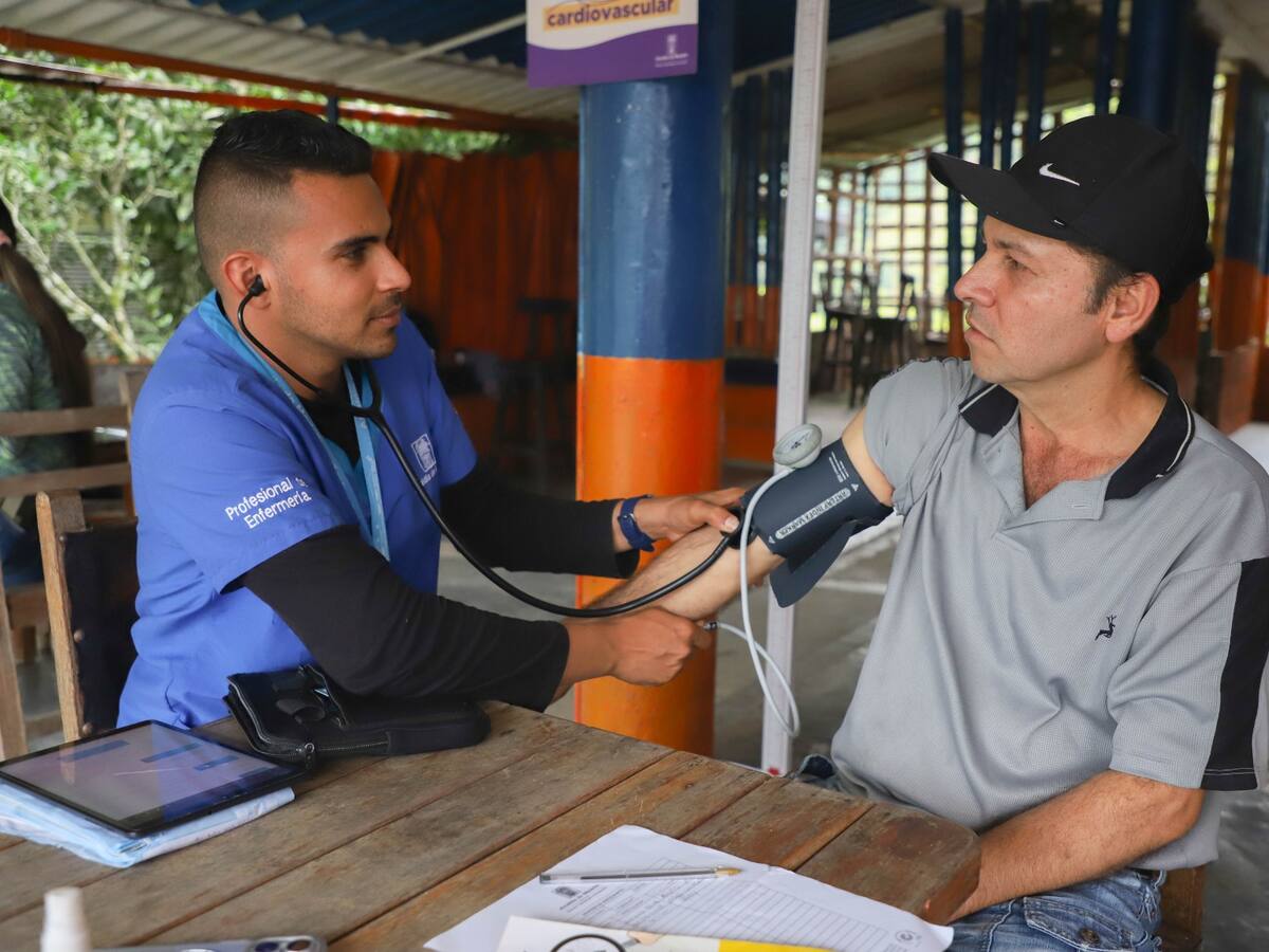 800.000 mil personas podrán acceder a servicios de salud en Medellín