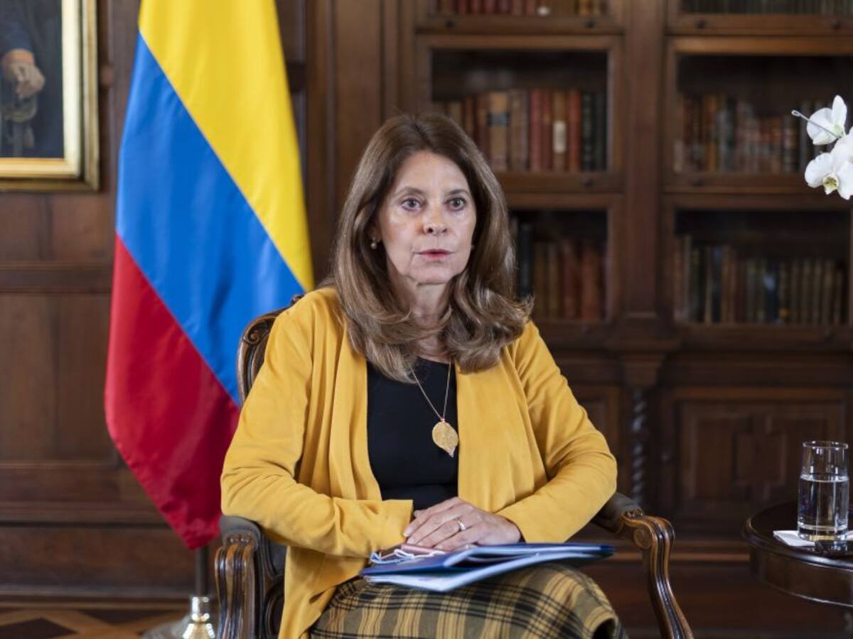 Vicepresidenta afirma que "jamás" ordenó la operación Orión en Medellín