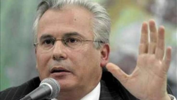 Piden 20 años de inhabilidad para Baltasar Garzón por investigar el franquismo