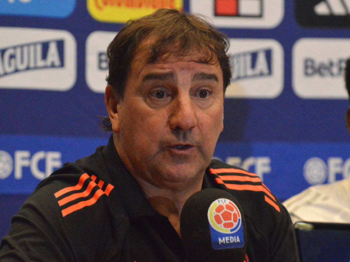 Néstor Lorenzo, precavido con la necesidad de Chile: “Es un arma de doble filo”