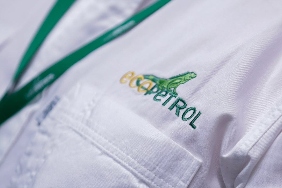 Camiseta con el logo de Ecopetrol / Foto: Colprensa