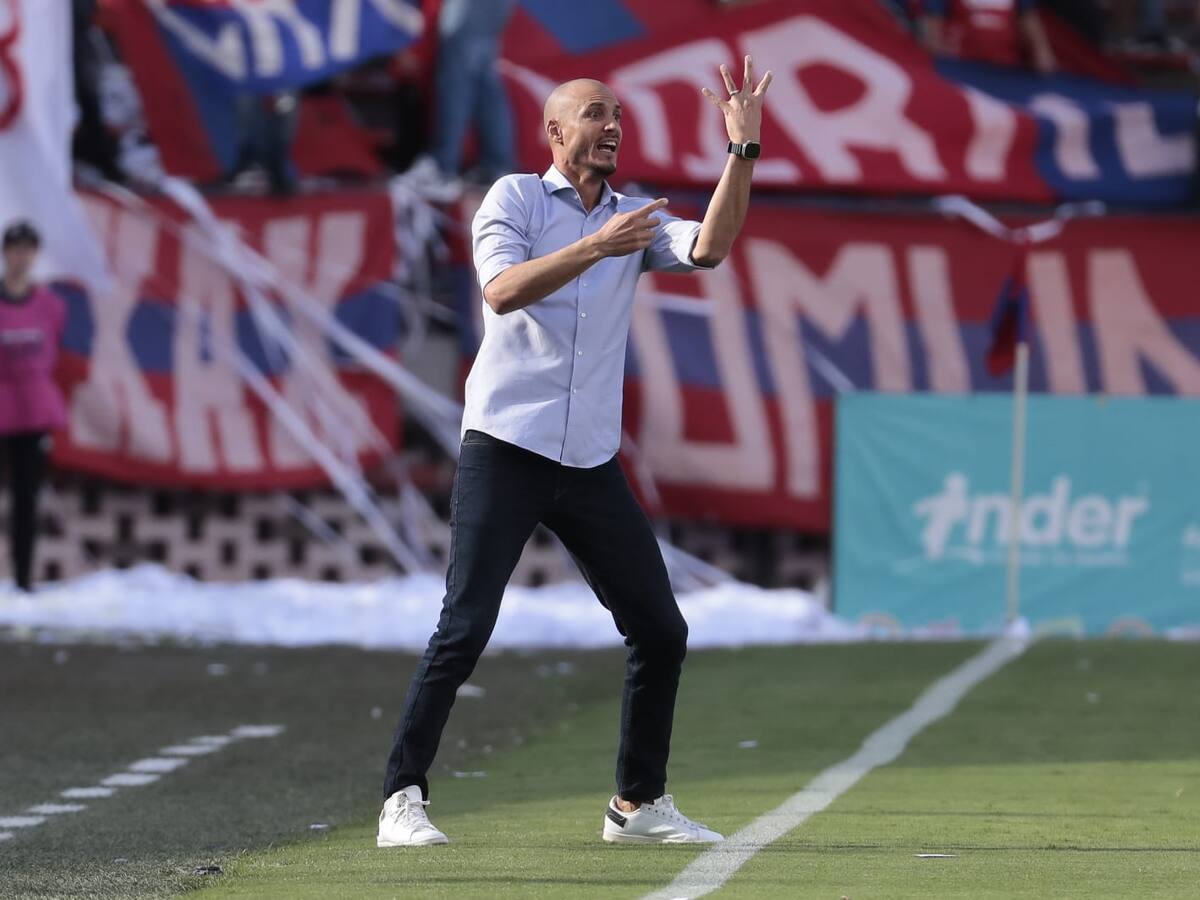 David González dio detalles de su salida de DIM: le recordó a su despedida como jugador