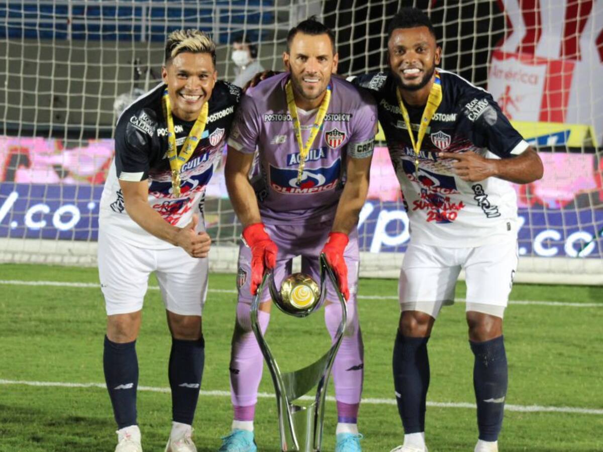 Como si fuera Lewandowski: Así celebró Teo Gutiérrez el título de Superliga