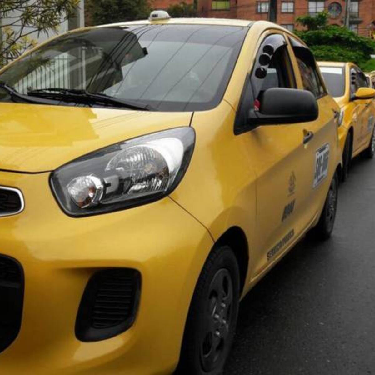 Alarma por atracos y agresiones con arma blanca a taxistas en Armenia