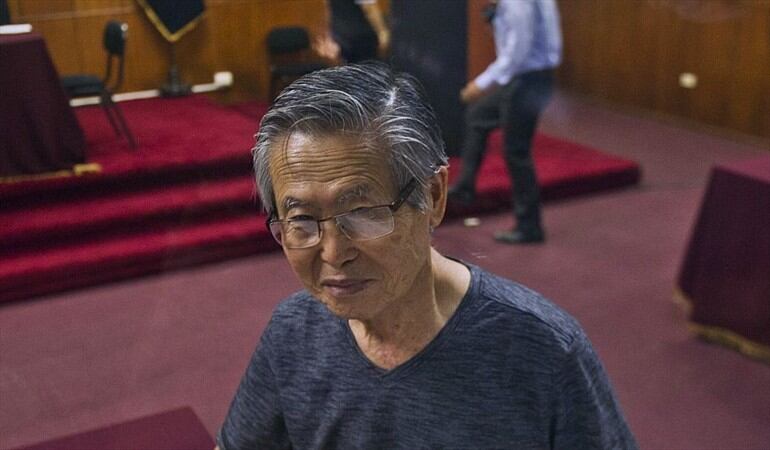 El expresidente peruano Alberto Fujimori, de 83 años, fue sometido a un cateterismo en el corazón para aliviar una obstrucción en una de sus arterias. Foto: ERNESTO BENAVIDES/AFP via Getty Images