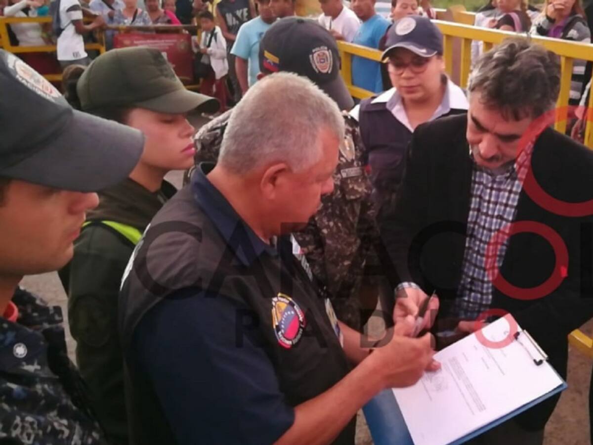 Venezolano es expulsado por presunto riesgo a la seguridad nacional