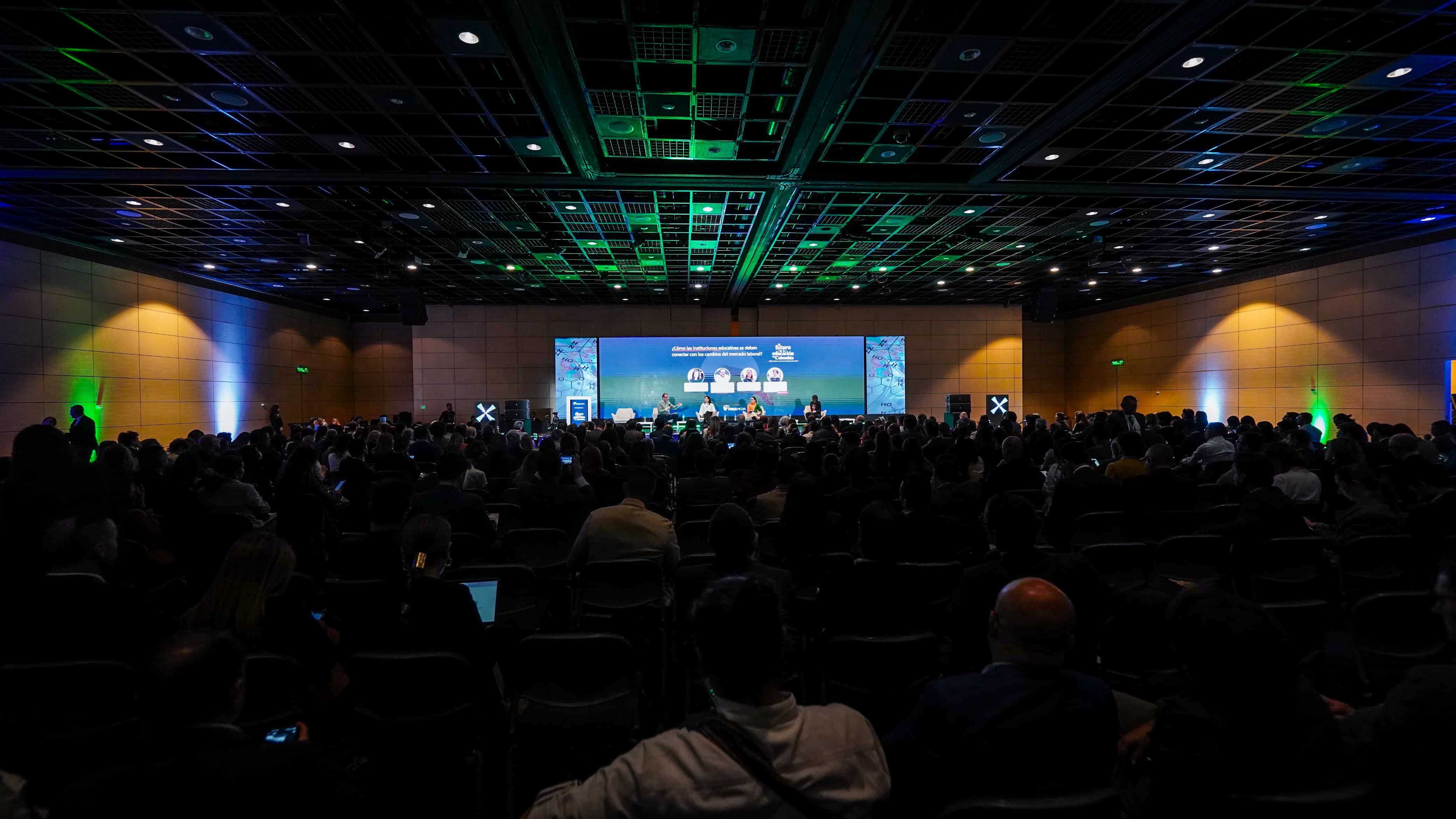 Encuentre la transmisión completa en el canal de YouTube de Caracol Radio. | Foto: Prisa Media