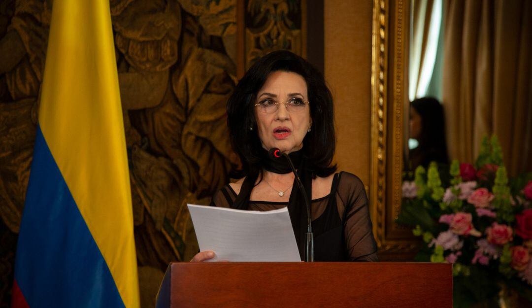 La canciller Claudia Blum fue citada por el senador Iván Cepeda a debate de control político en la Comisión Segunda.