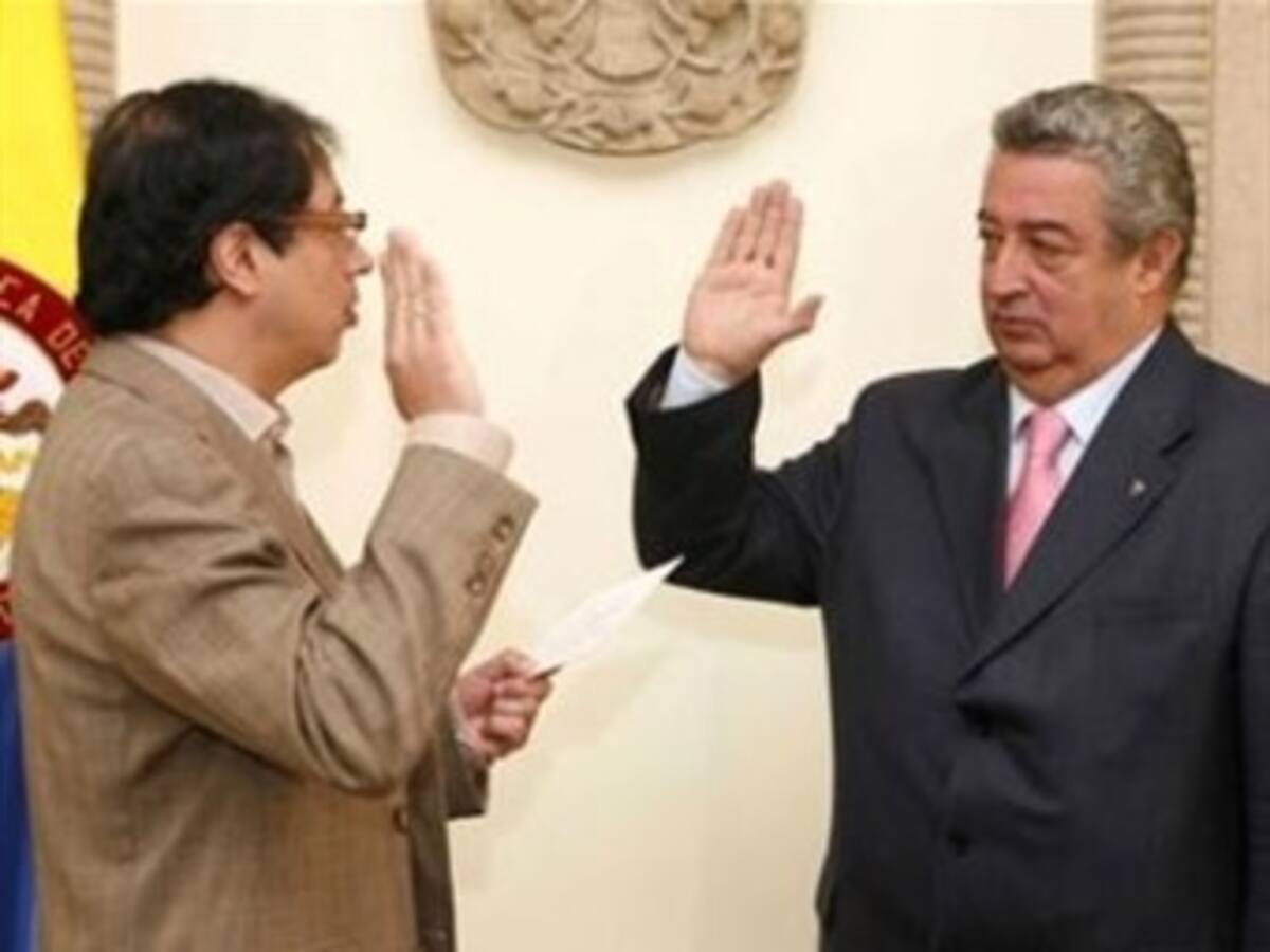 Gerente y subgerente de Transmilenio presentaron su renuncia