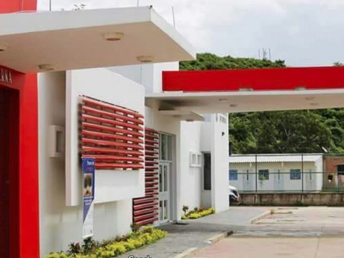 Trabajadores del hospital de Luruaco se encuentran en paro