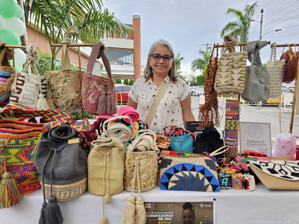 Feria de emprendedores víctimas del conflicto en Cartagena dejó ventas por $32 millones