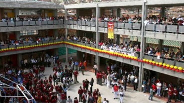 Profesores amenazados y estudiantes armados en colegios de Ciudad Bolívar