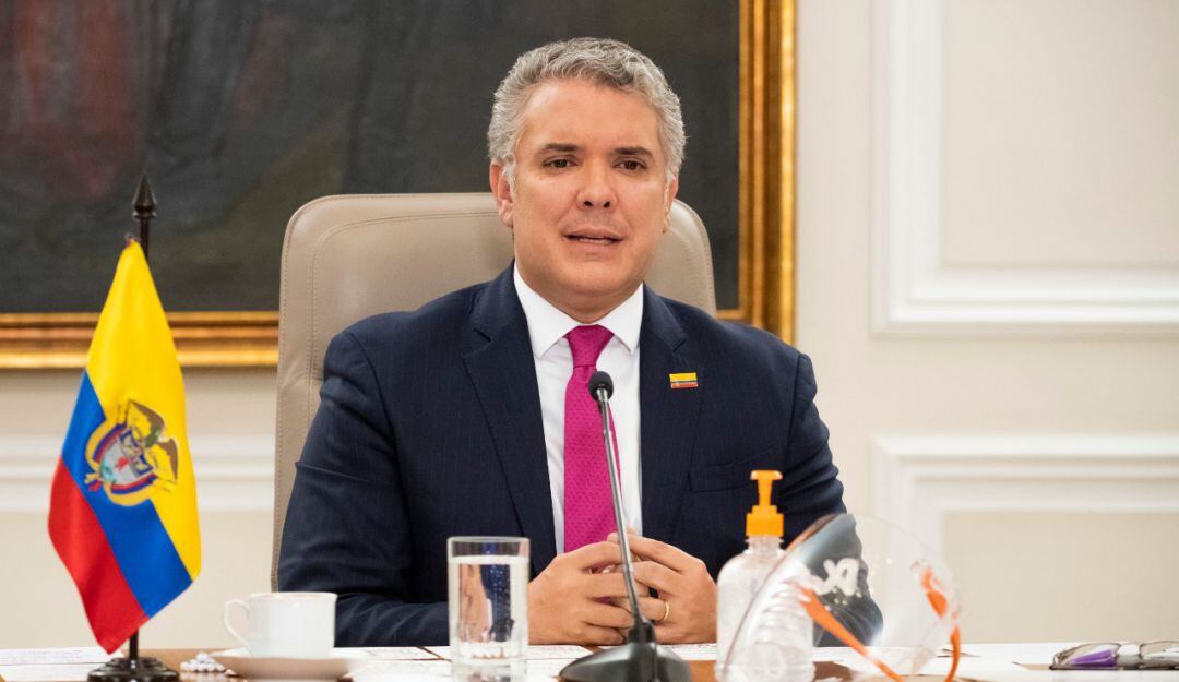 El Gobierno anunció que subsidiará, como en el mes de junio, la prima de diciembre.