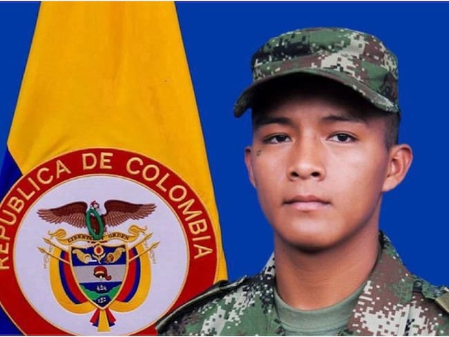 Indicios apuntan a que el soldado es infiltrado del Frente Carolina Ramírez: General Nossa