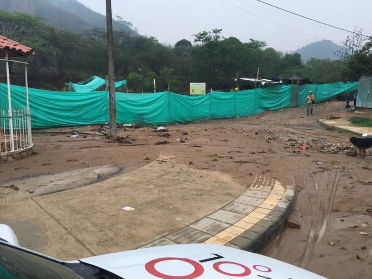 Un aguacero provoca emergencias en varios puntos de Bucaramanga