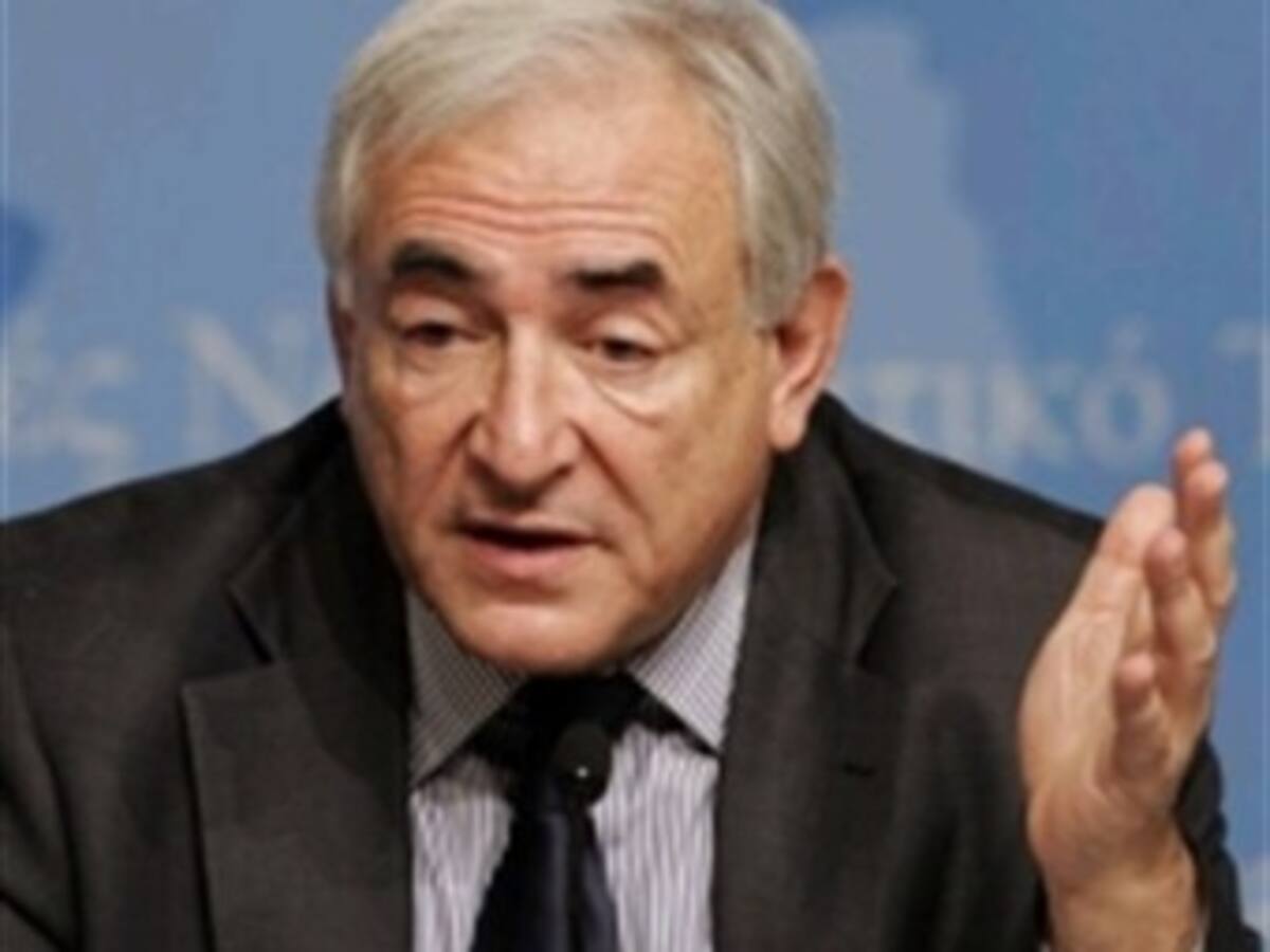 El jefe del FMI dice que la economía mundial evitará una nueva recesión