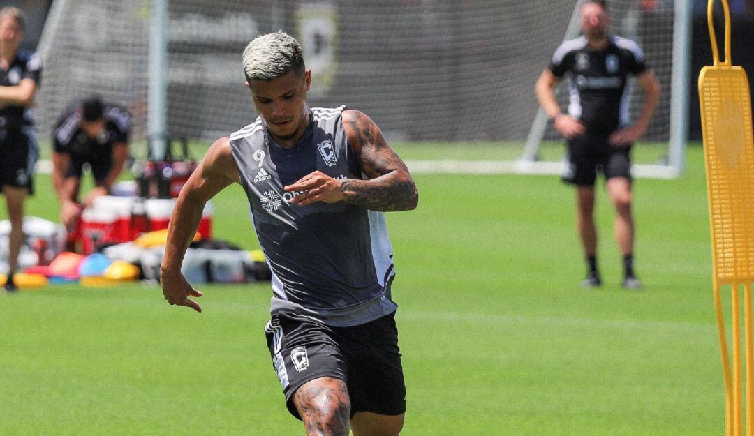Juan Camilo 'Cucho' Hernández entrenando con el Columbus Crew