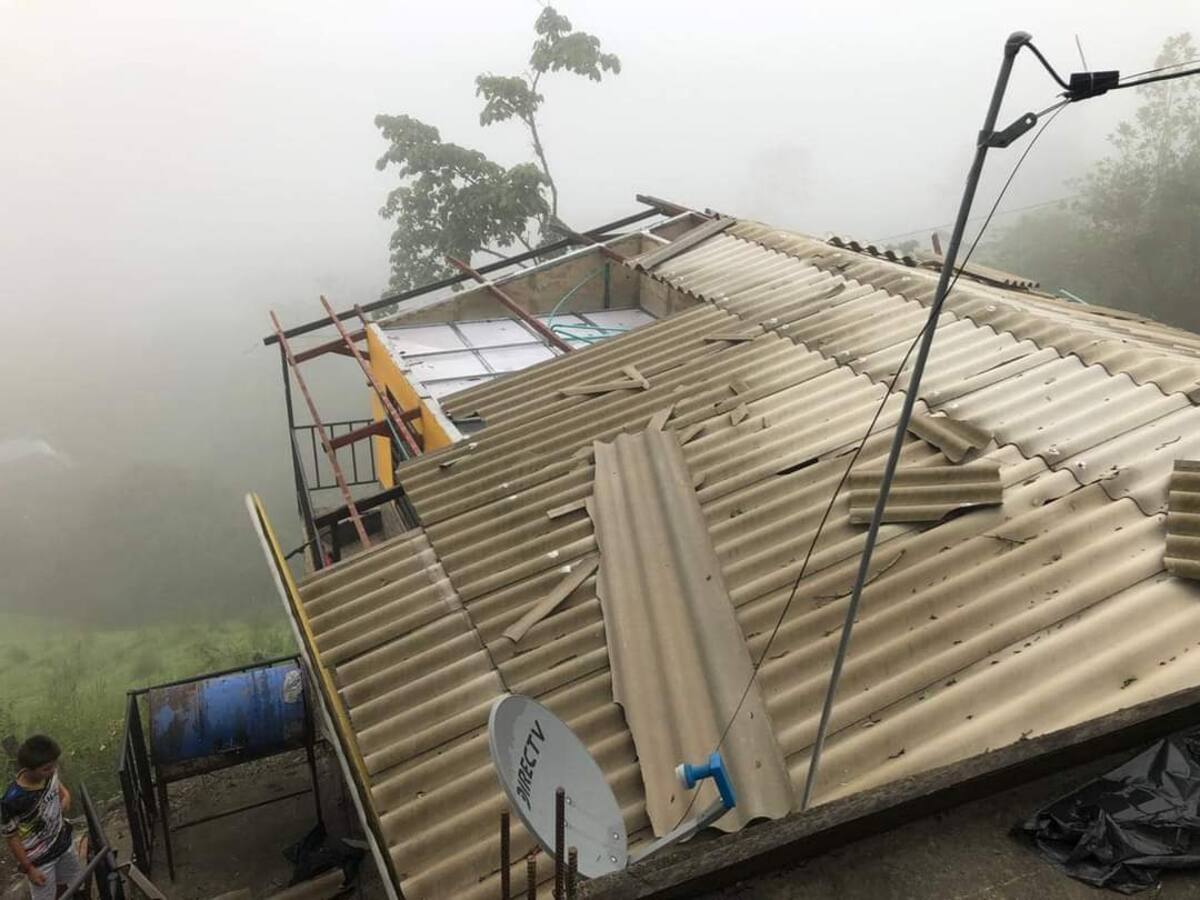 Cerca de 60 familias afectadas por vendaval en Boyacá