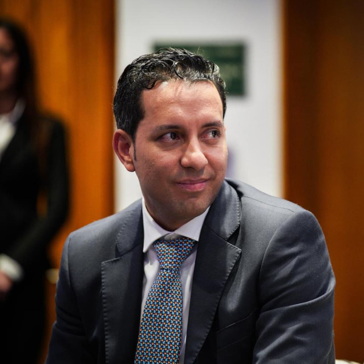 “La descentralización va a permitir que tengamos reglas de juego claras”: Julián López