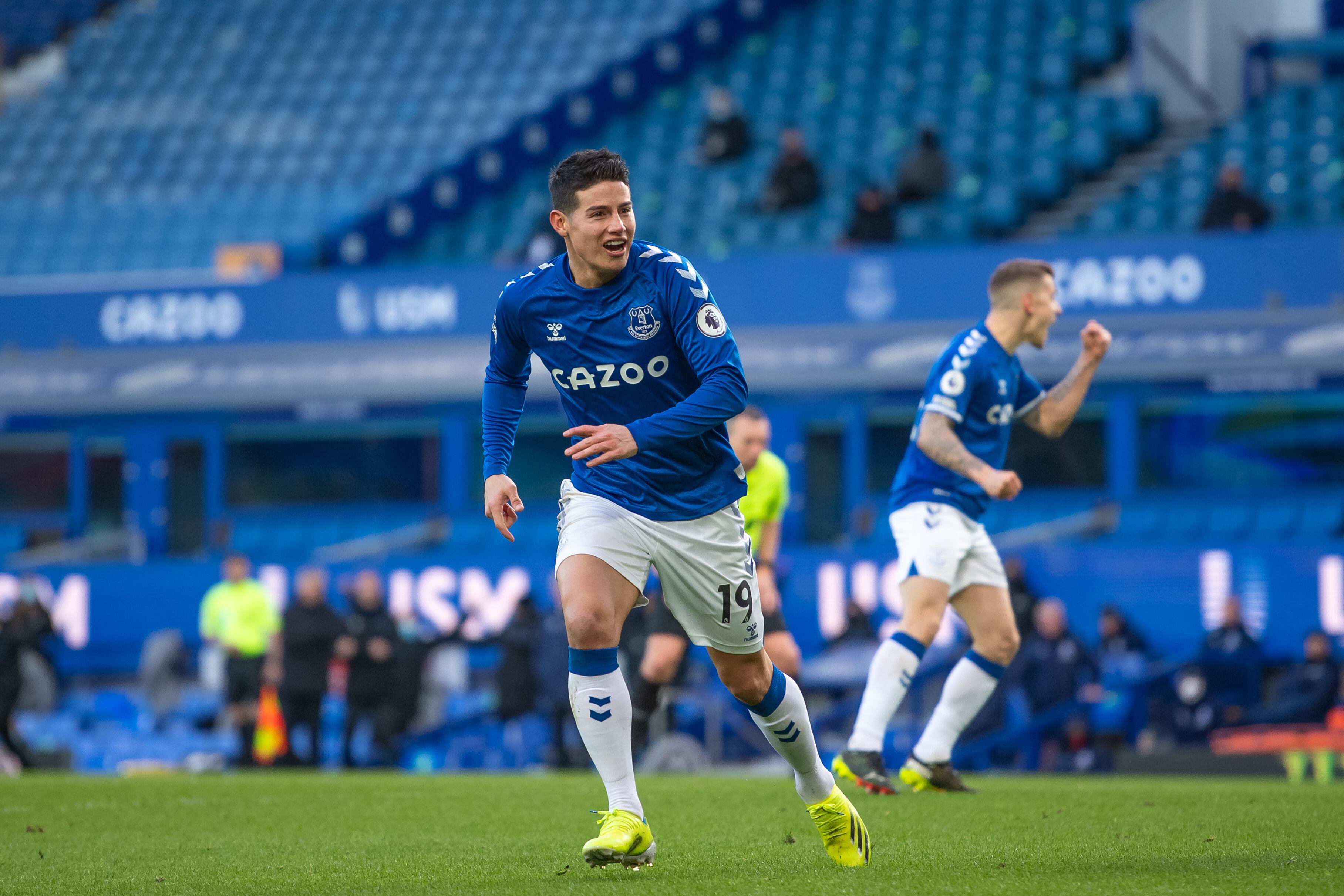 James Rodríguez festeja uno de sus goles marcados con el Everton. (Photo by Emma Simpson - Everton FC/Everton FC via Getty Images)
