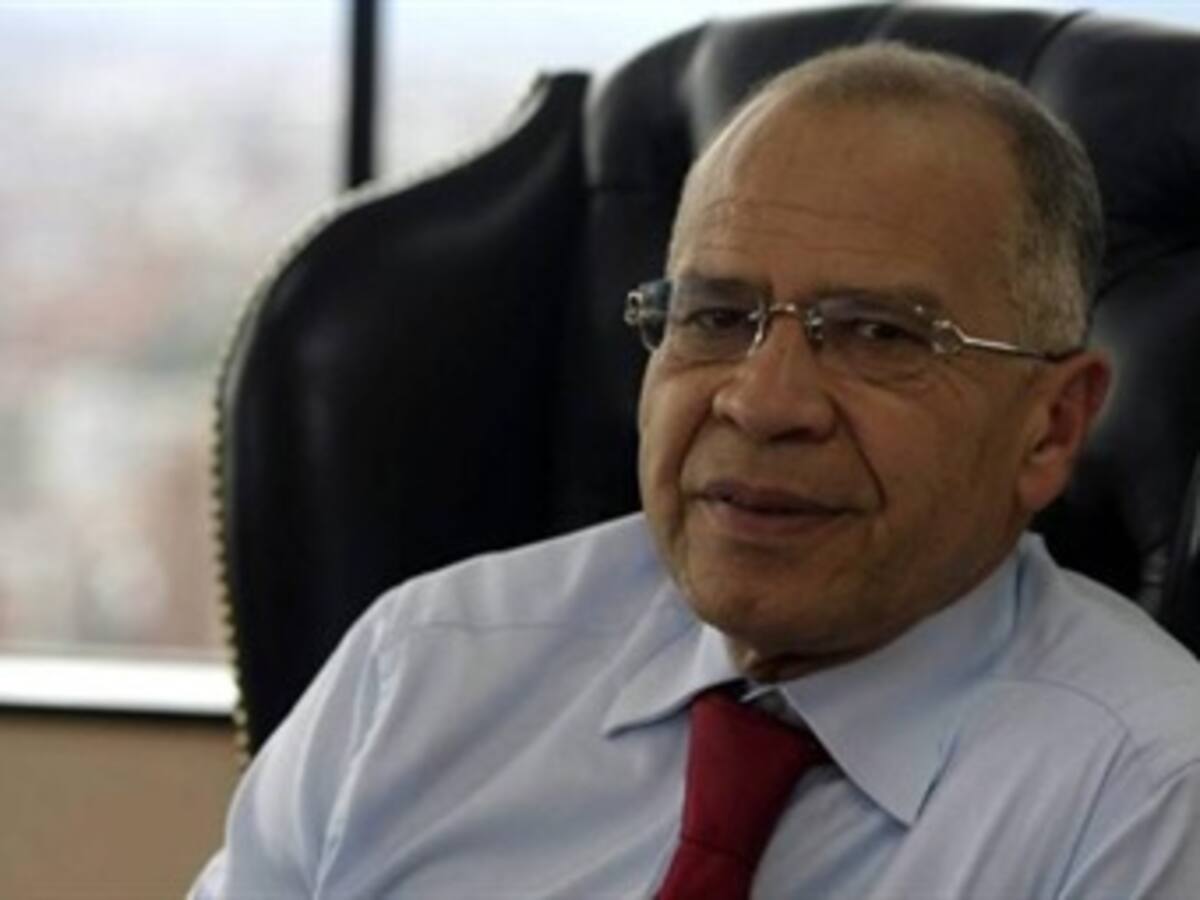 Alfonso Gómez Méndez asume como nuevo Minjusticia