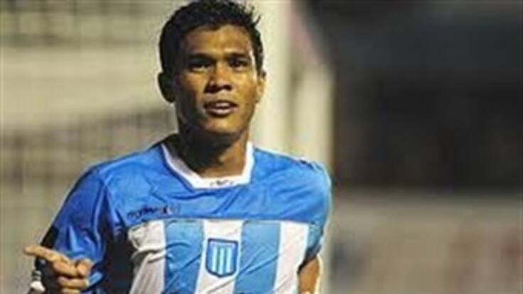 Teo Gutiérrez con retraso de tres días se reintegró a Racing