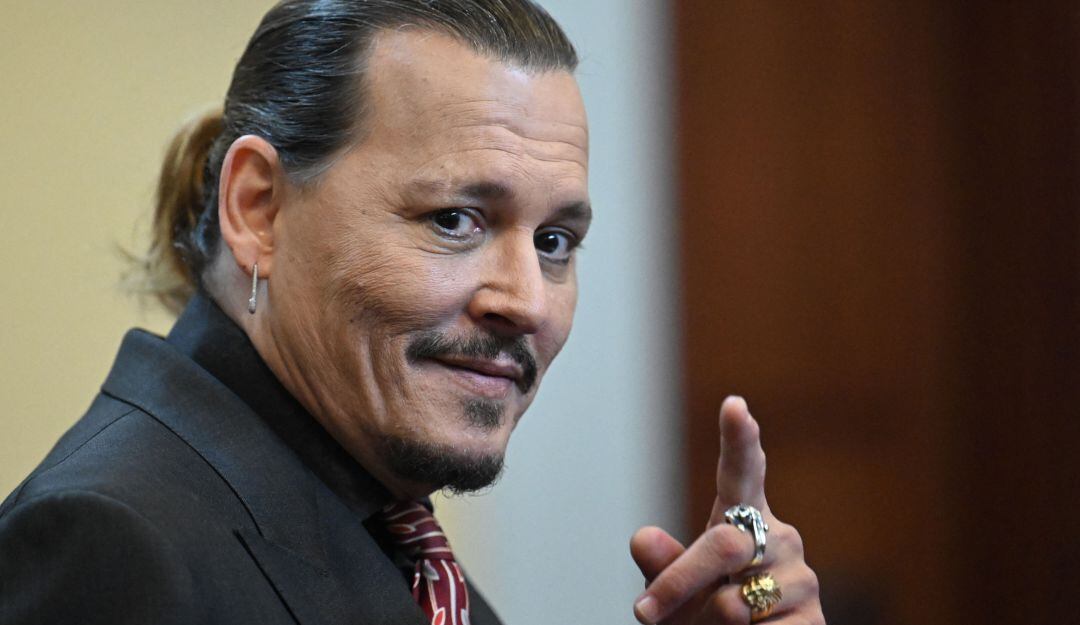 El famoso actor Johnny Depp, recordado por sus papeles en 'Piratas del Caribe' y 'Animales Fantásticos'