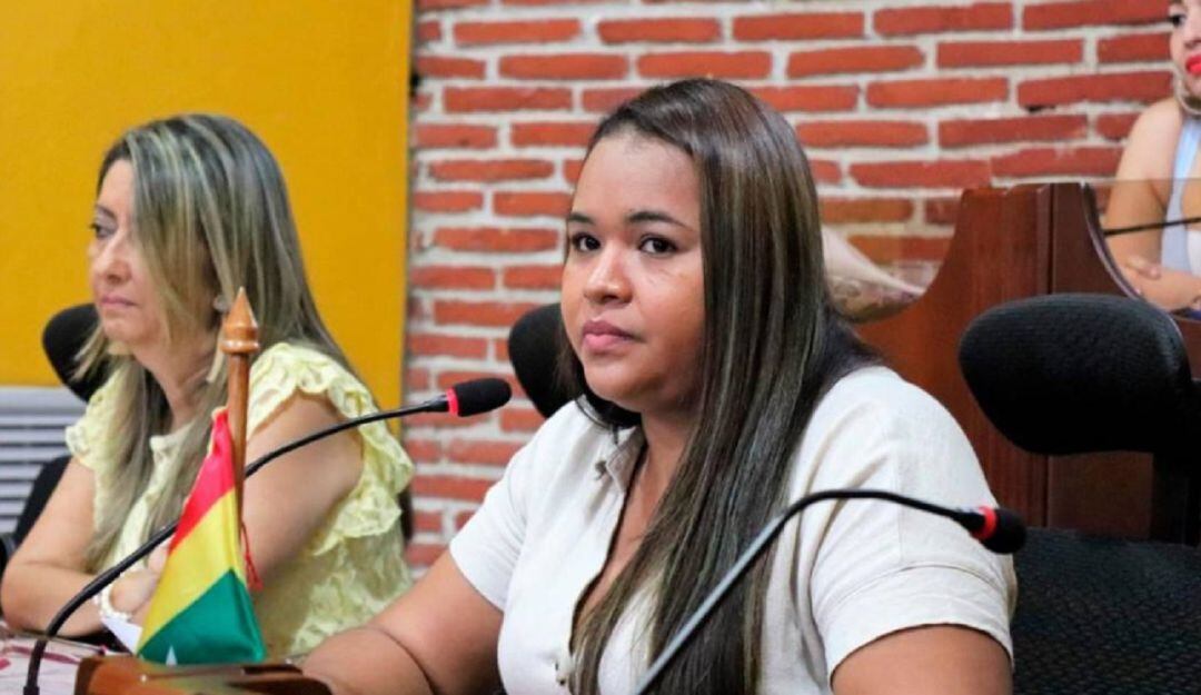 El Ministerio Público la sancionó por seis meses porque no llenaba los requisitos legales para el cargo