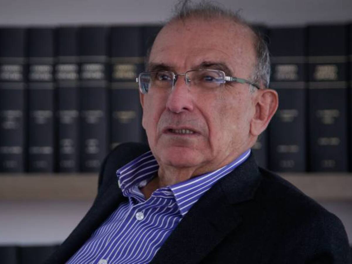 Humberto de la Calle está listo a escuchar al Centro Democrático