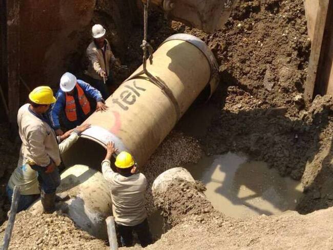 Lentamente se restablece el servicio de agua en Cartagena