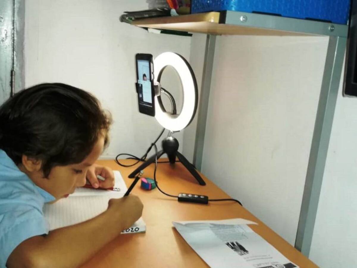 Estudiantes de colegios de Cartagena regresaron a clases desde la casa