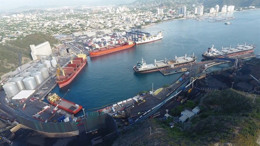 Puerto de Santa Marta se consolida como el puerto del agro colombiano. Foto: Lizbeth Rodríguez (W Radio)