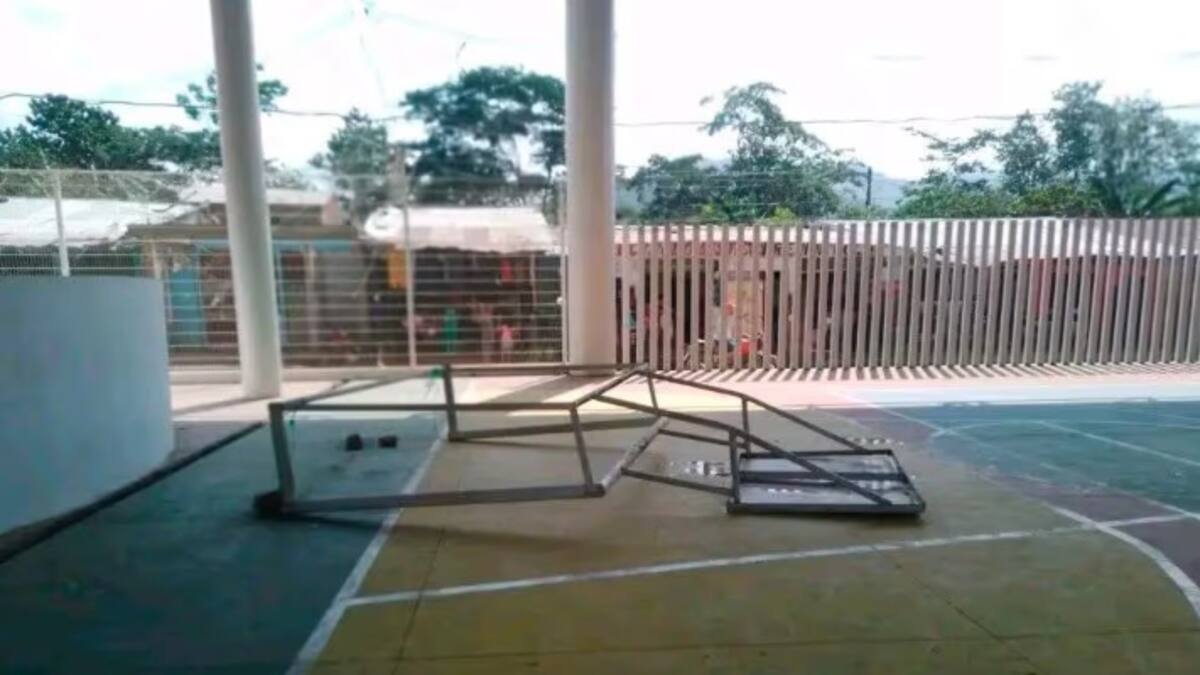 Niña que le cayó portería encima en el sur de Bolívar quedó sin movilidad en sus piernas