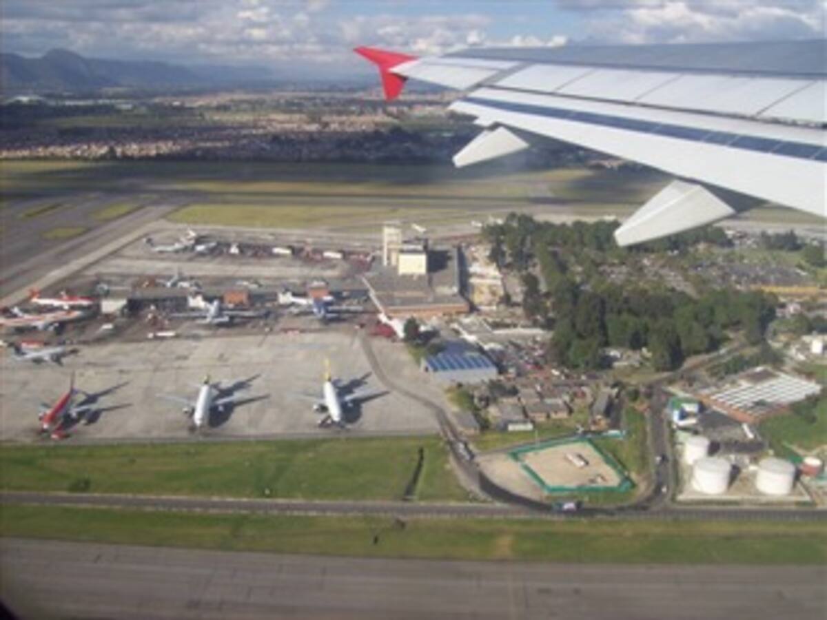 Aeropuerto El Dorado está entre los mejores del mundo: Huffington Post