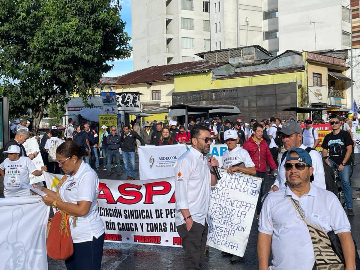 Las reformas son para bien y el futuro de los colombianos: manizaleños en favor de Petro