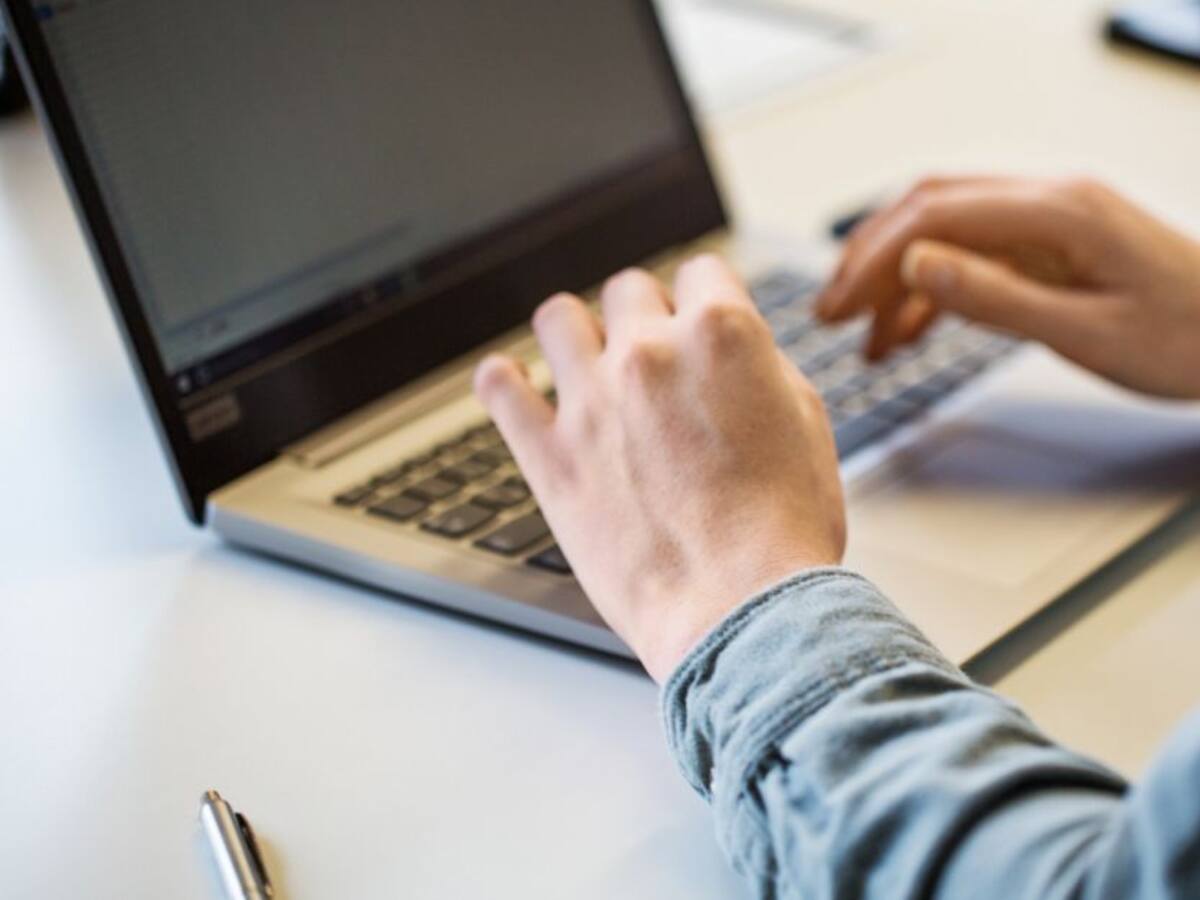 Platzi Scholarships: Becas de desarrollo web para población vulnerable