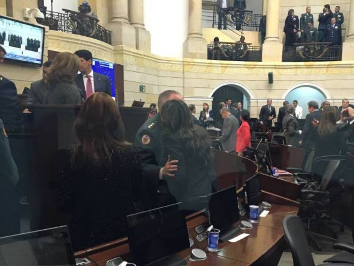 Senado aprobó ascenso de 38 oficiales de la Fuerza Pública