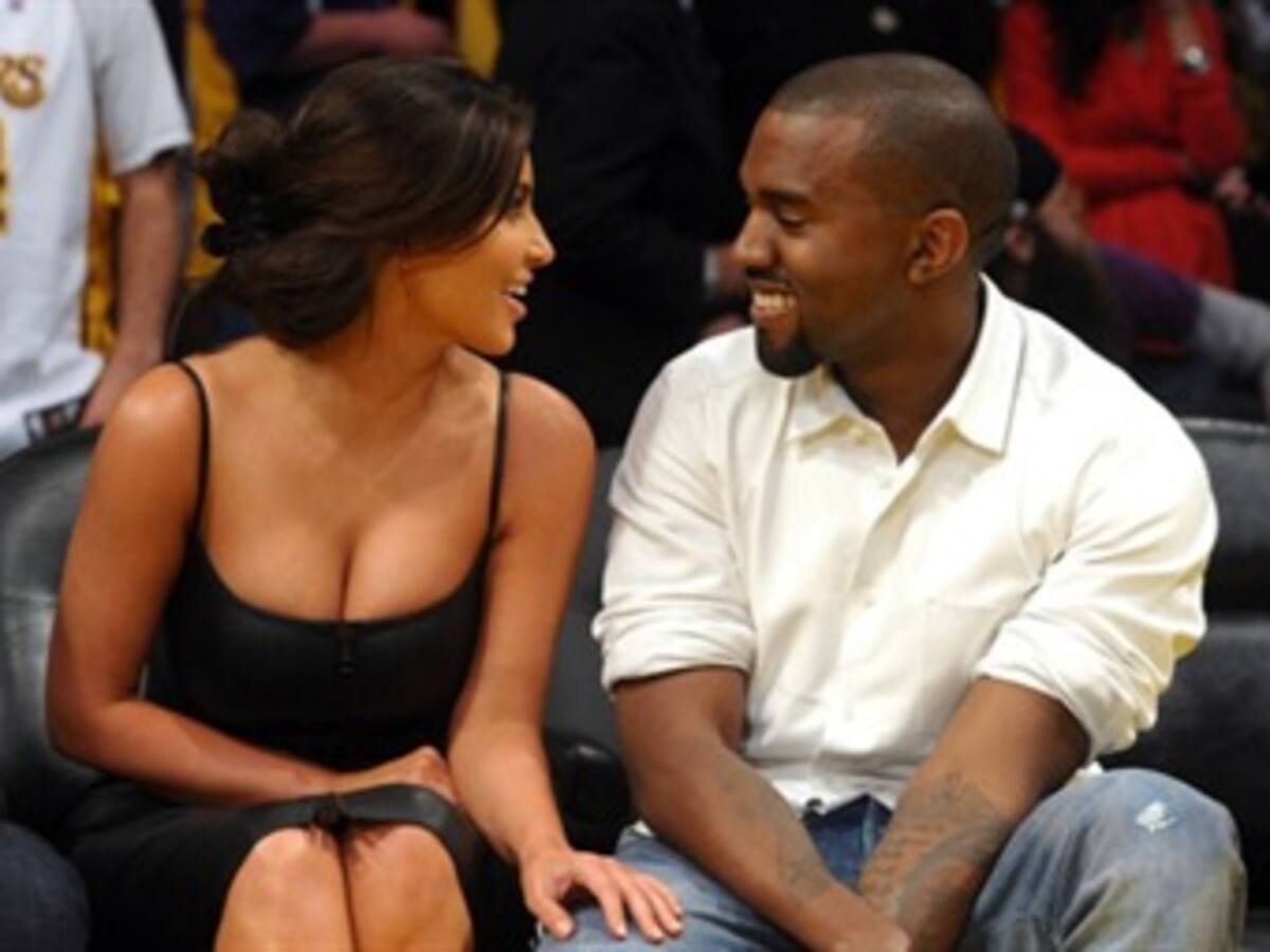 El rapero Kanye West pide matrimonio a Kim Kardashian