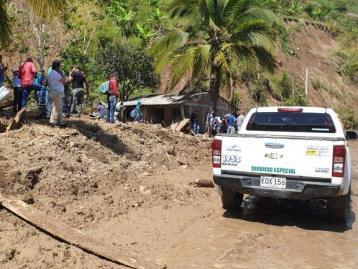 Tres días después de tragedia en Dabeiba, rescatan con vida a dos personas