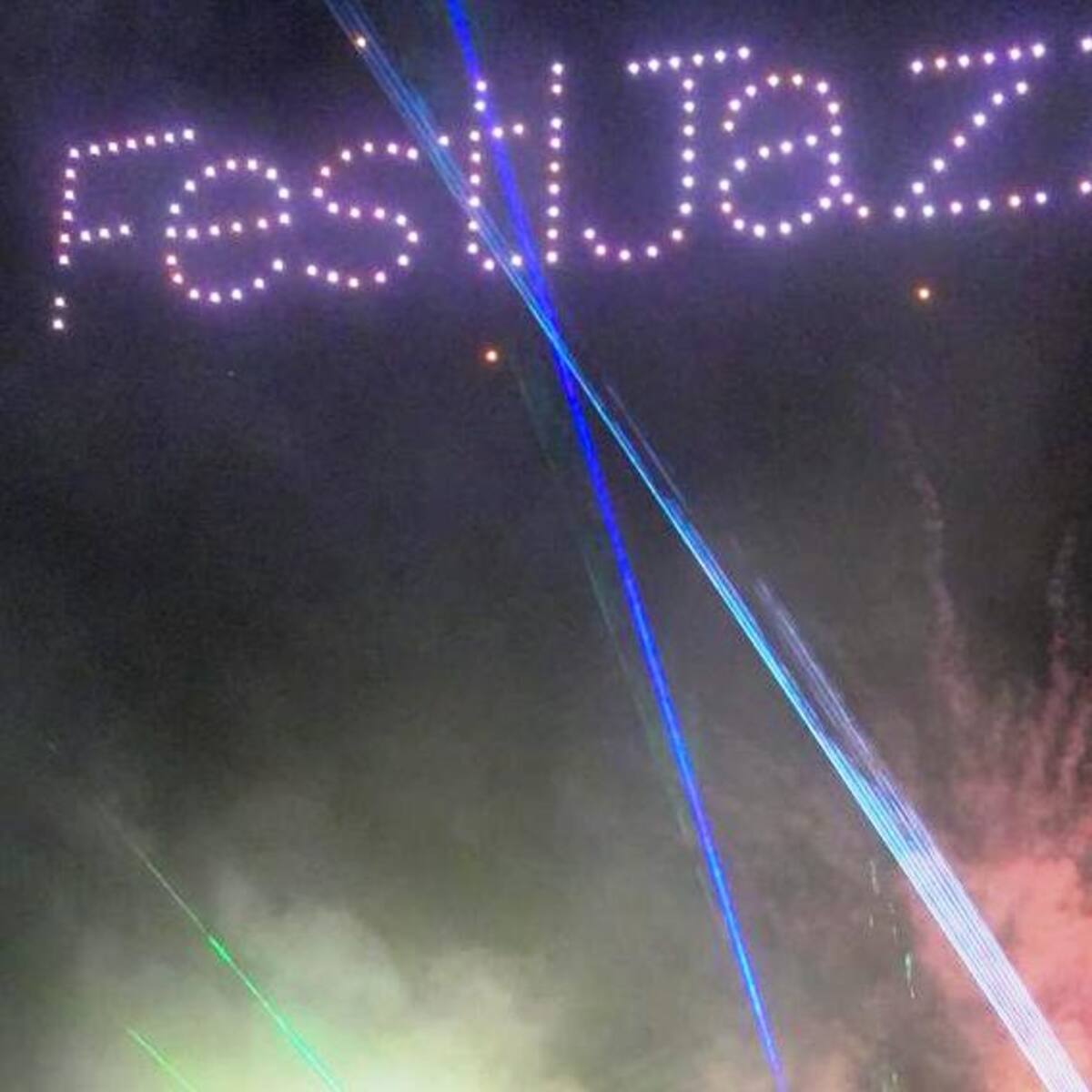 Show de drones engalanó Festijazz