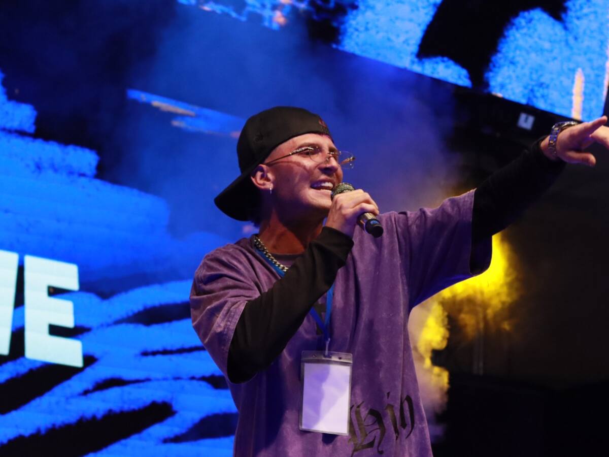 De la nave al Atanasio: Dos artistas antioqueños abrirán los conciertos de Árcangel en Medellín