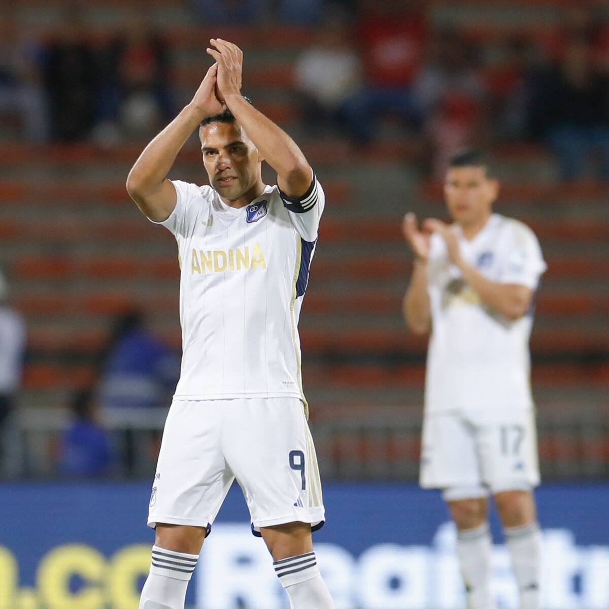VIDEO | Falcao García fue aplaudido en el Atanasio Girardot por hinchas del DIM