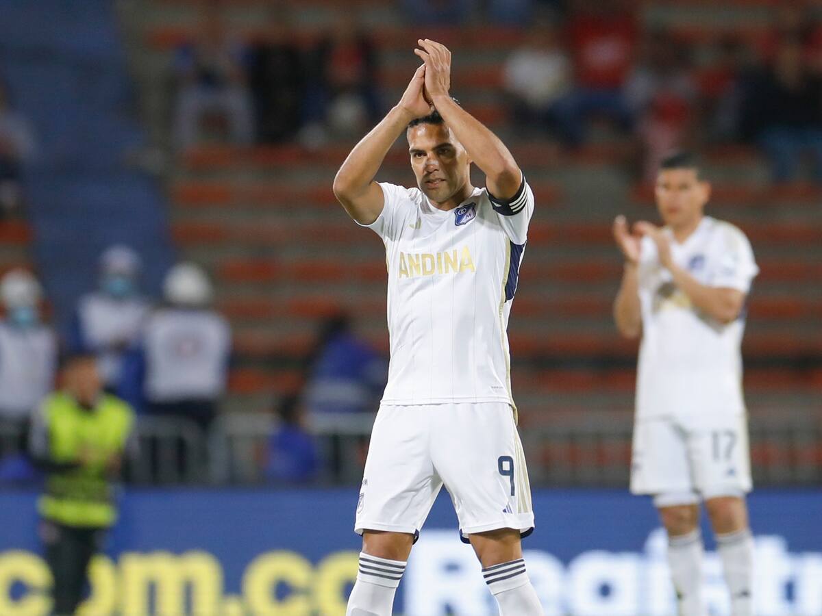 VIDEO | Falcao García fue aplaudido en el Atanasio Girardot por hinchas del DIM